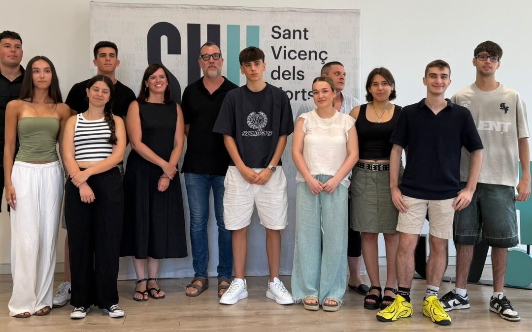 Reconeixement a l’alumnat amb matrícula d’honor de BAT i FP